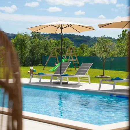 Villa Ana Lucija Labin (Istria)